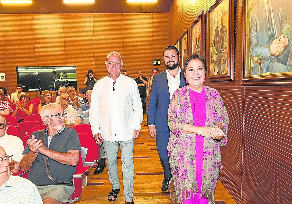 Carmen Linares en la Casa del Piñón de La Unión.