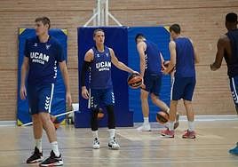 Entrenamiento del UCAM CB