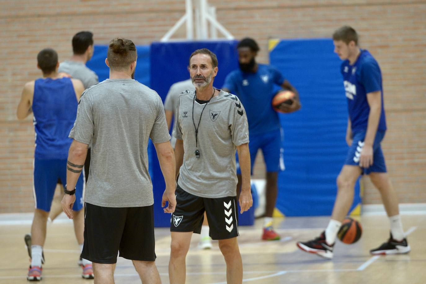 Entrenamiento del UCAM CB