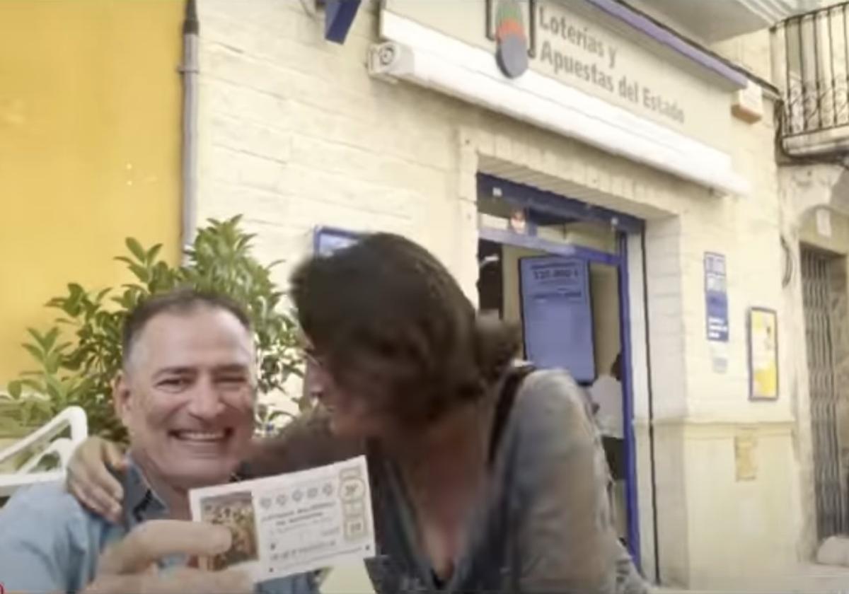 Captura del anuncio de la campaña de verano de la Lotería de Navidad.