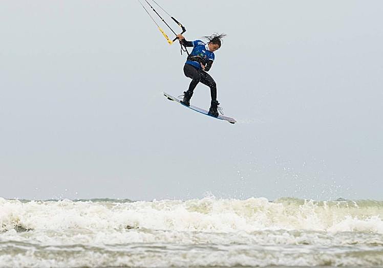 Imagen principal - Claudia León en Dunkerque este fin de semana.