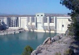 Embalse de Puentes.