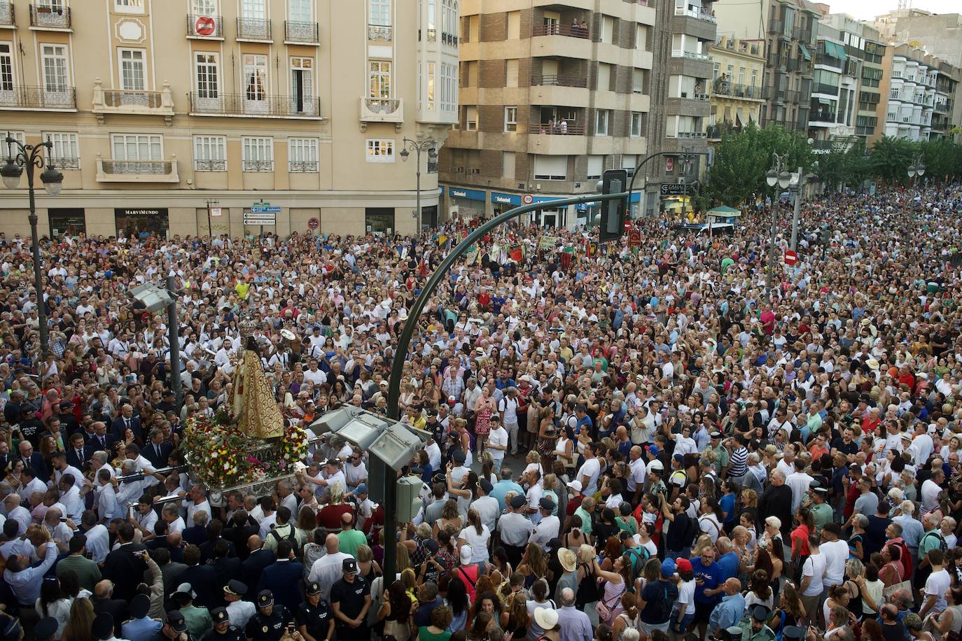 La bajada de la Fuensanta a Murcia, en imágenes