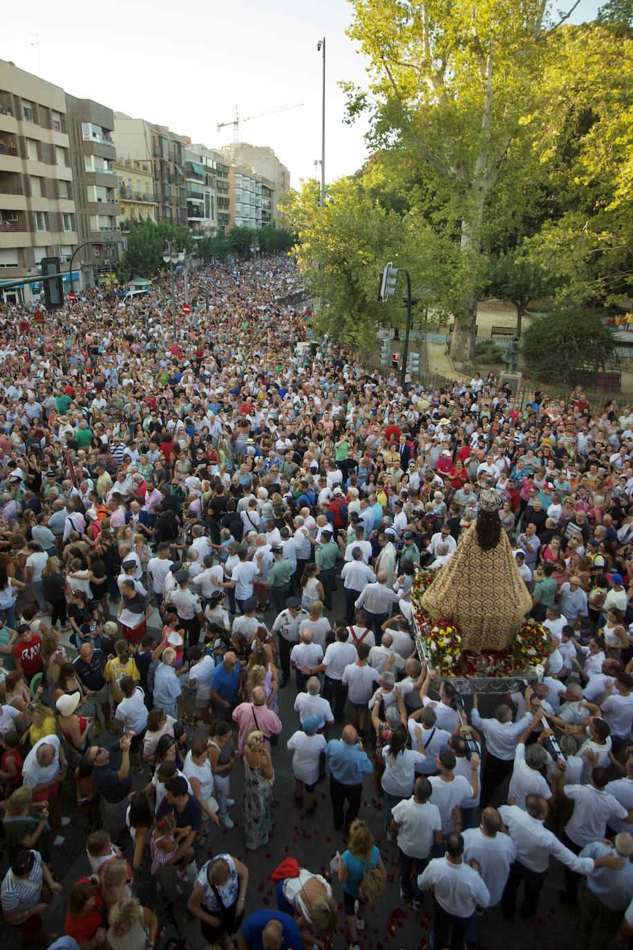 La bajada de la Fuensanta a Murcia, en imágenes