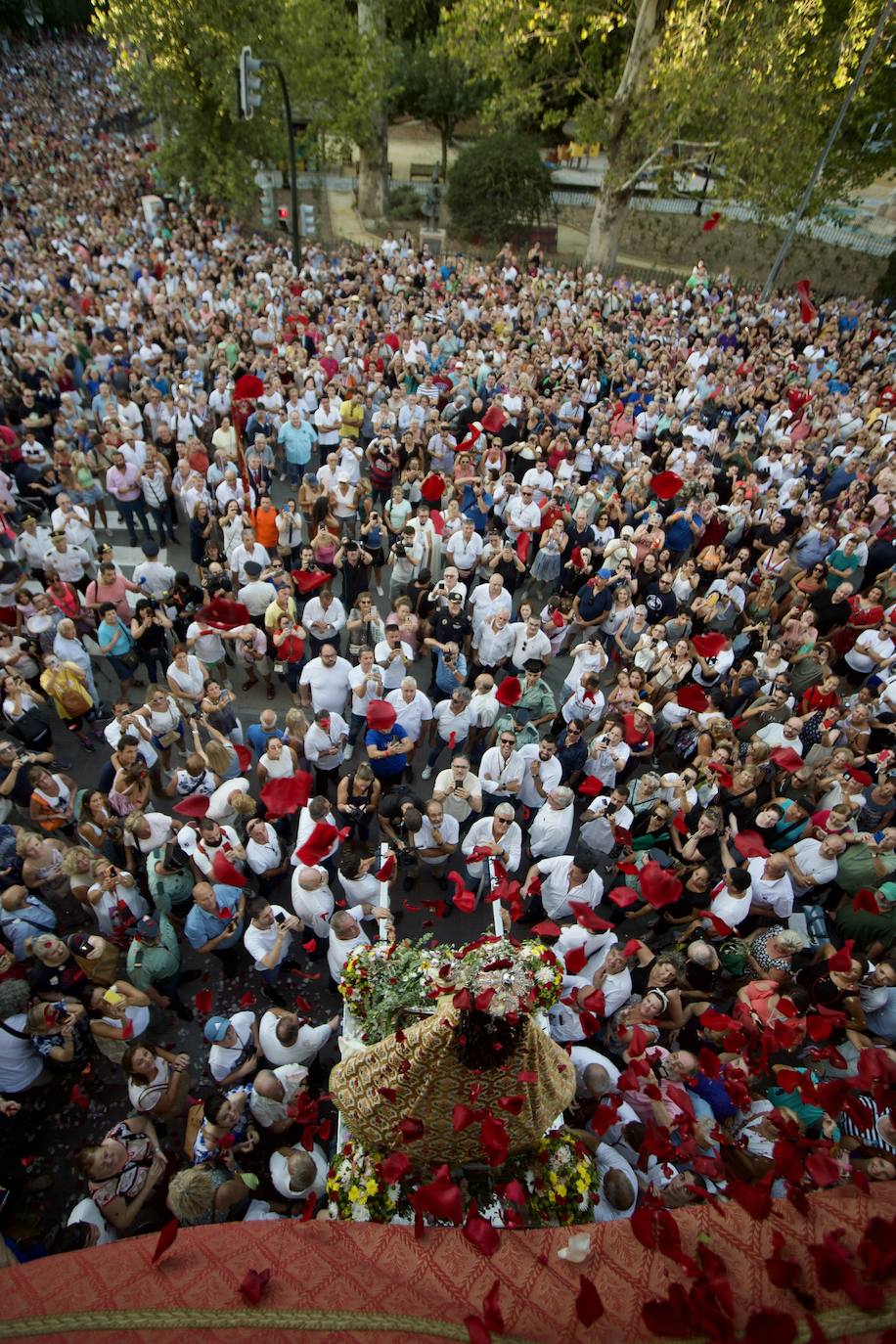 La bajada de la Fuensanta a Murcia, en imágenes