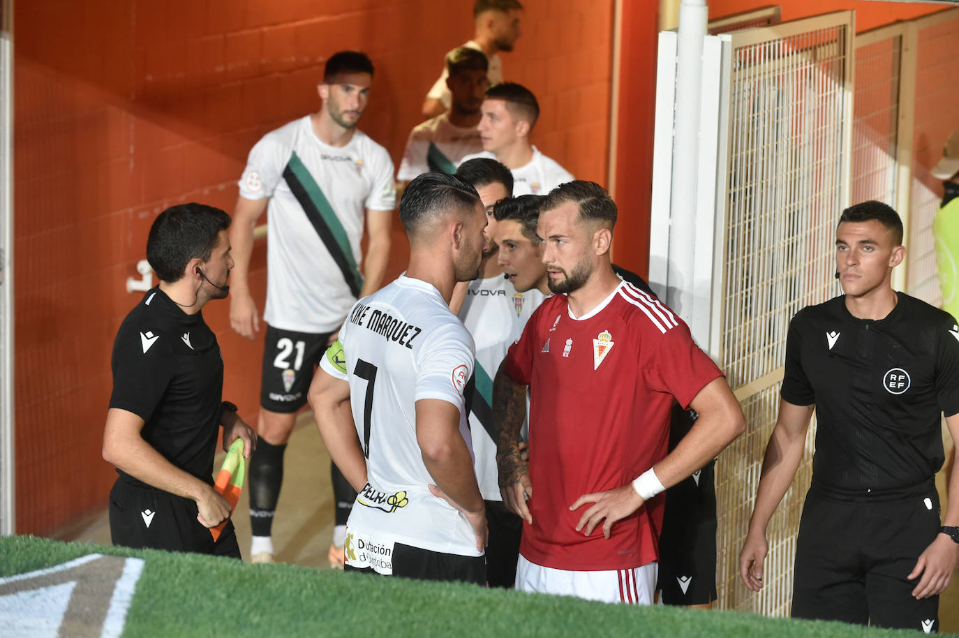 La derrota del Real Murcia frente al Córdoba, en imágenes
