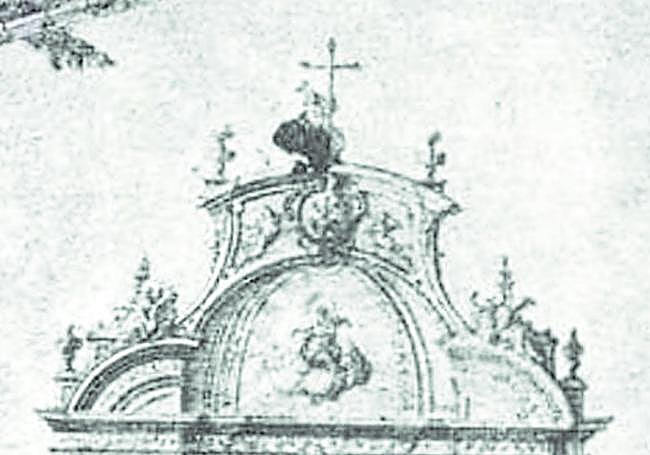 Detalle del dibujo anónimo de la fachada de realizado en 1765, en el que aparece lo que los expertos consideran una estatua de Santiago, agarrado a una cruz.