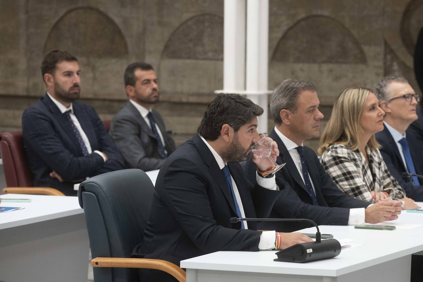 La primera sesión del debate de investidura, en imágenes