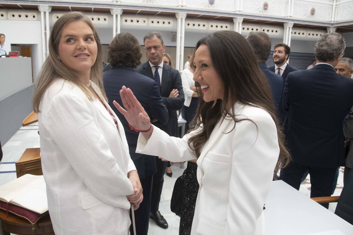 La primera sesión del debate de investidura, en imágenes