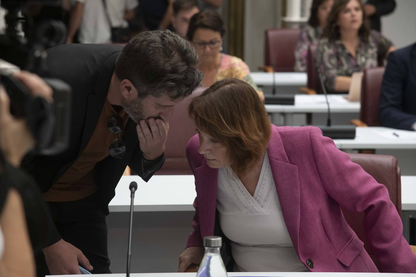 En imágenes: López Miras es elegido presidente del Gobierno regional