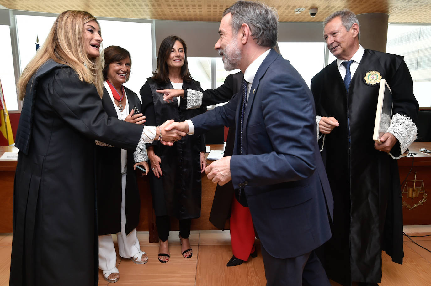 El acto de los procuradores de la Región de Murcia en la Ciudad de la Justicia, en imágenes