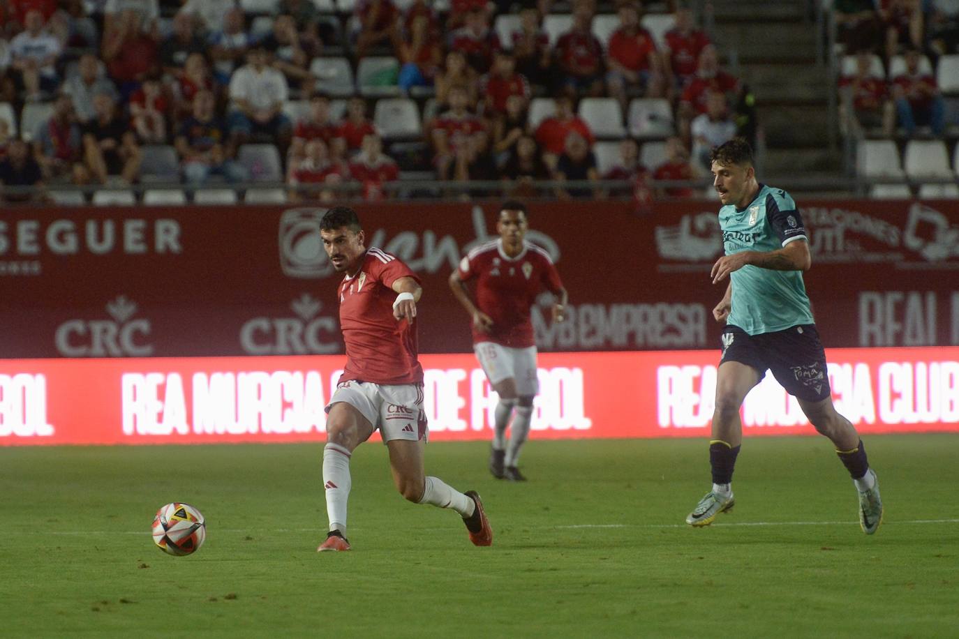 La derrota del Real Murcia frente al Atlético Sanluqueño, en imágenes