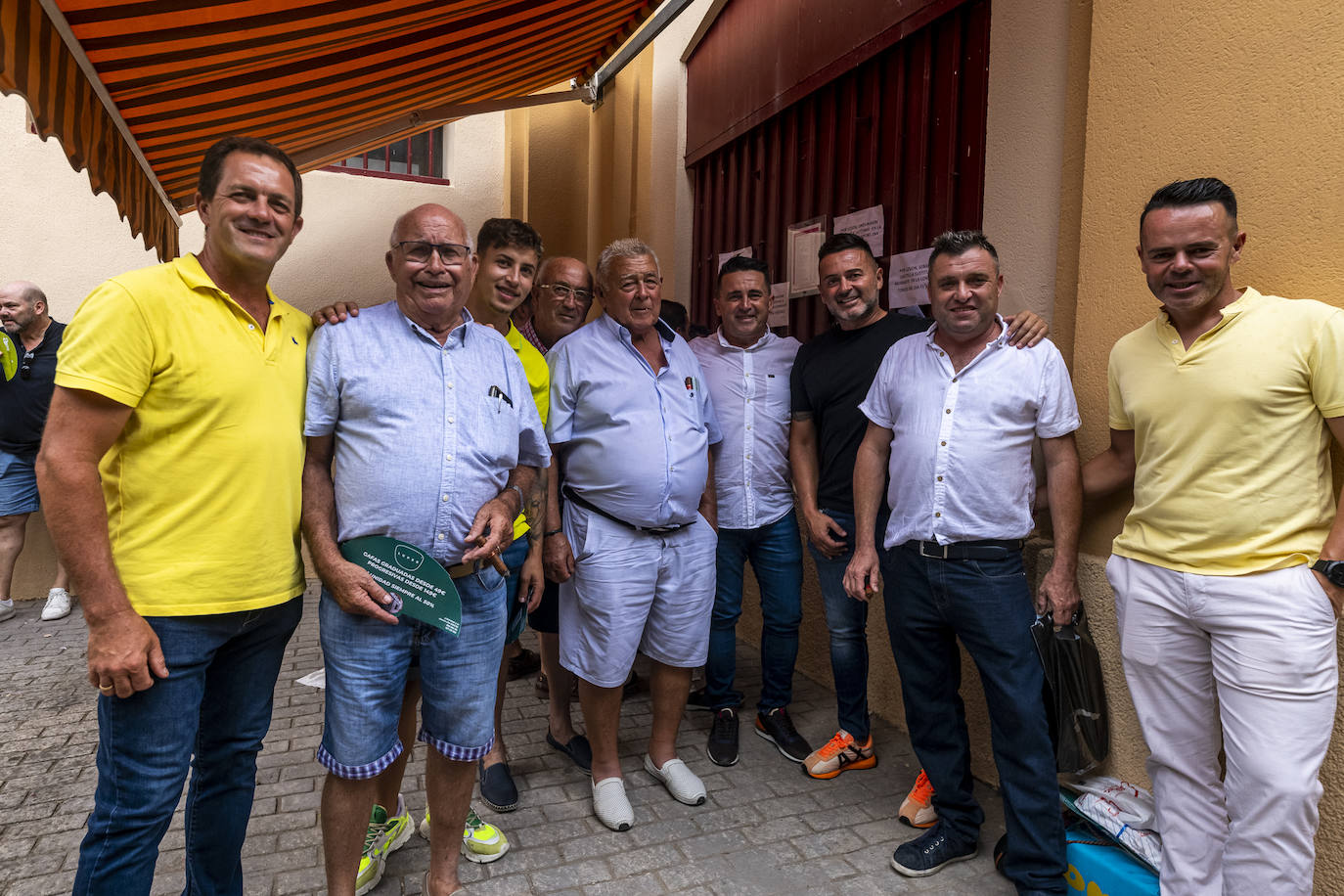 Las imágenes de los asistentes a la corrida de La Romería