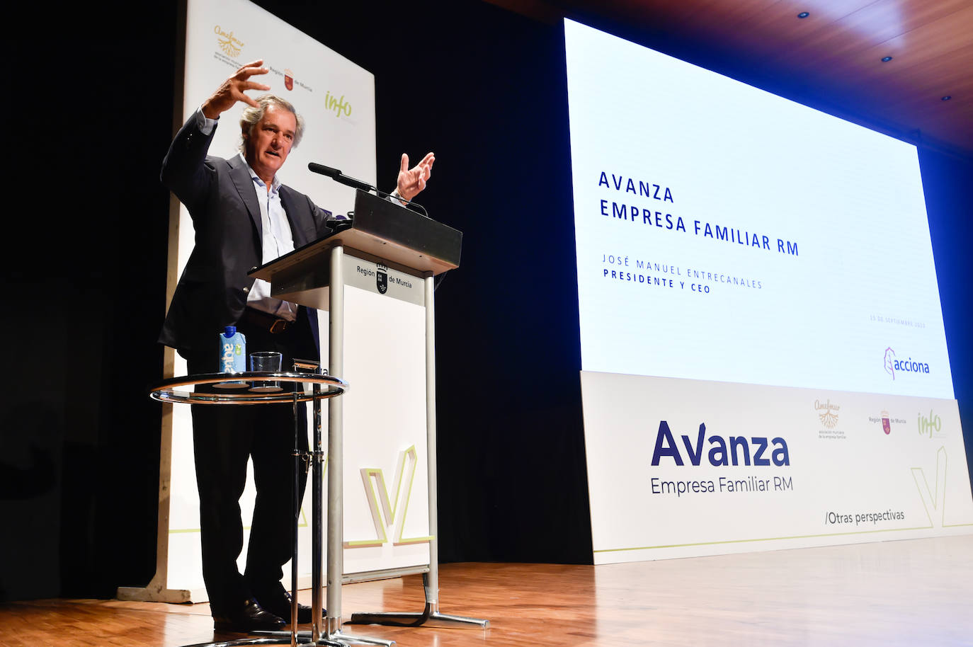 Tercera edición del Foro Avanza Empresa Familiar de Amefmur, en imágenes