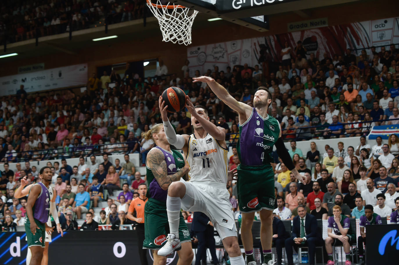 Las imágenes de la final de la Supercopa Endesa