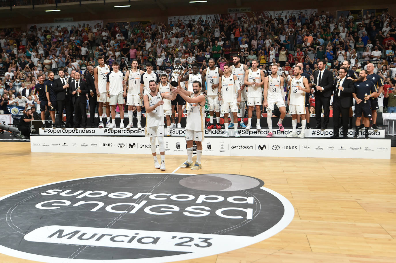Las imágenes de la final de la Supercopa Endesa