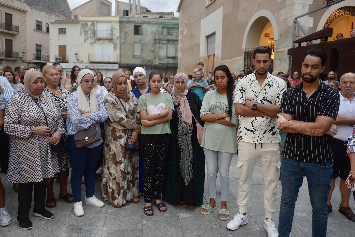 Las imágenes de la concentración en Cieza en recuerdo de Hanane