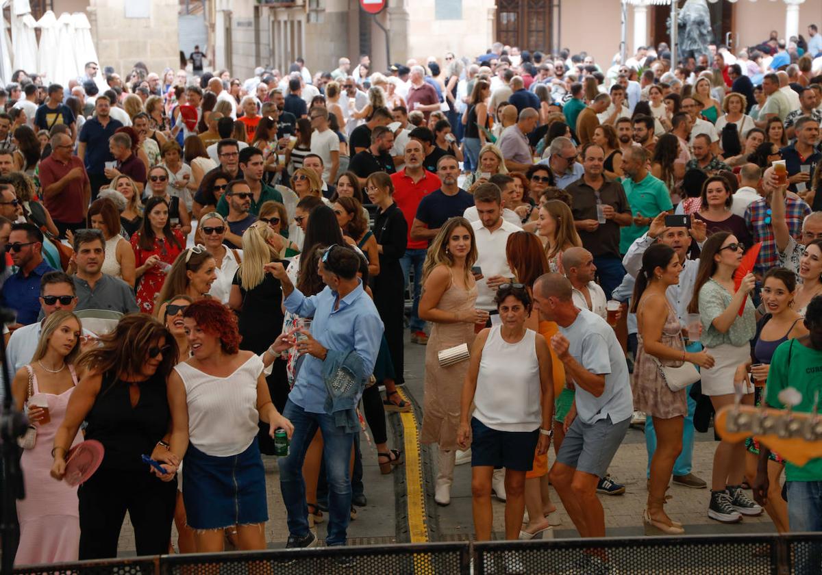 Plaza de España, una de las más concurridas durante la celebración de la Feria de Día, el sábado.