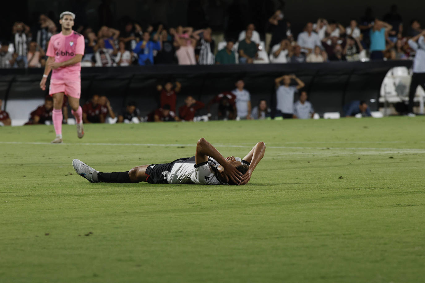 El partido del Cartagena frente al Eibar, en imágenes