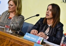 Isabel Ayala, en una mesa redonda durante la pasada campaña electoral.