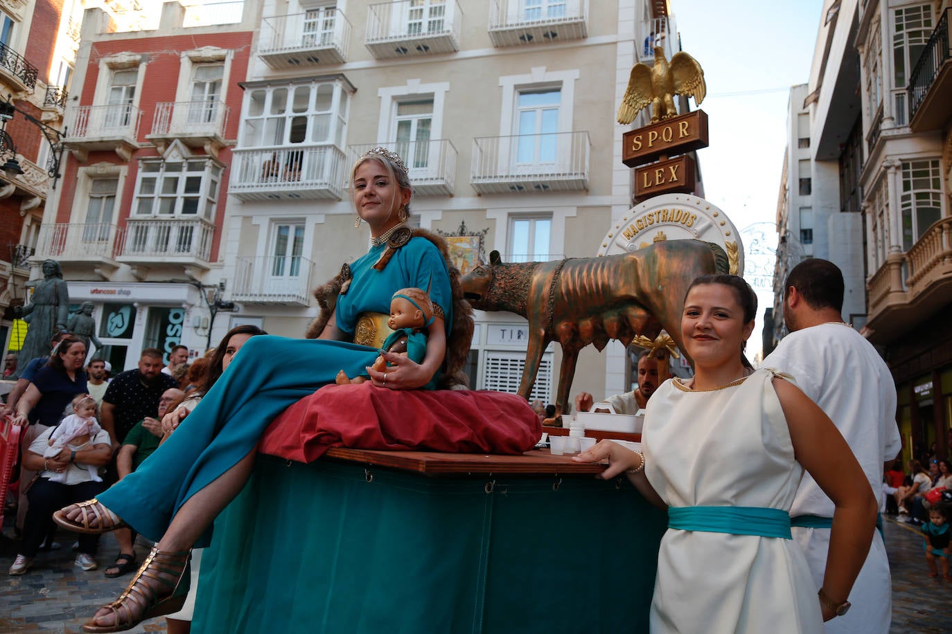 El gran desfile de Carthagineses y Romanos de Cartagena, en imágenes