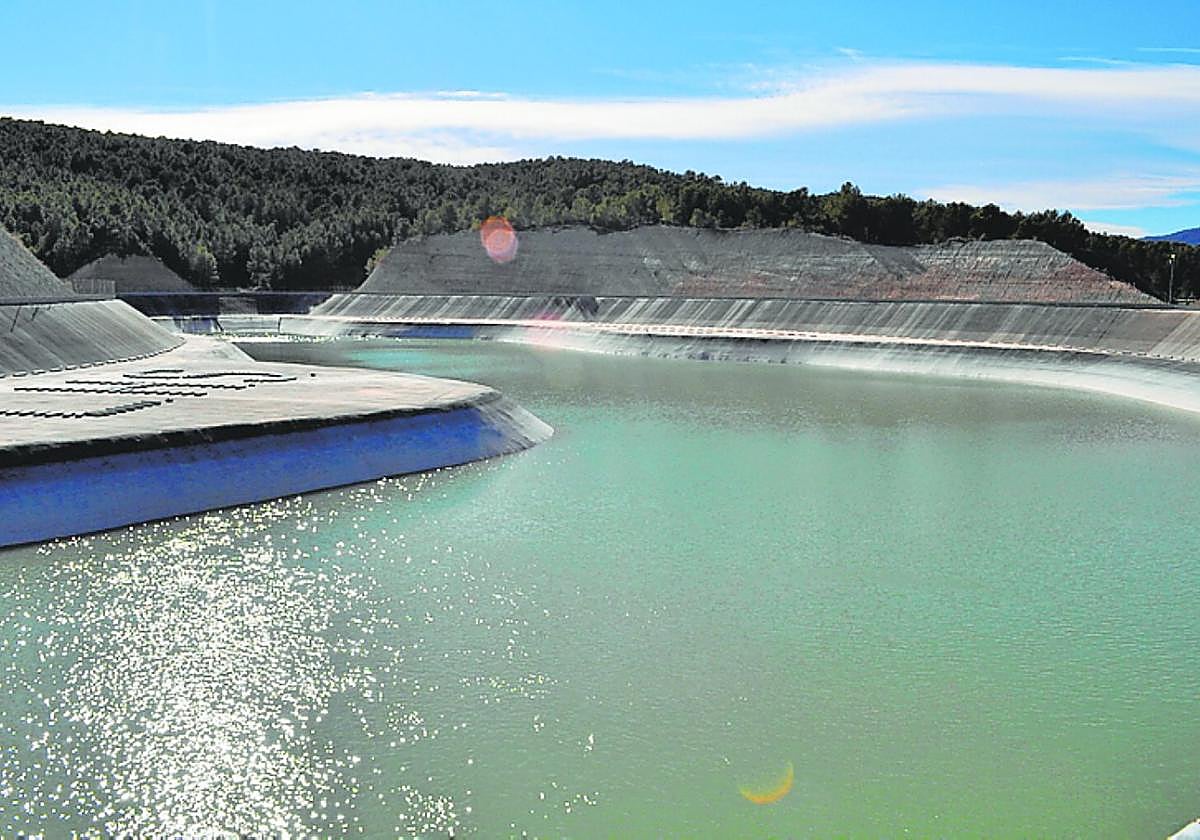La balsa de La Muela, en el término municipal de Alhama.