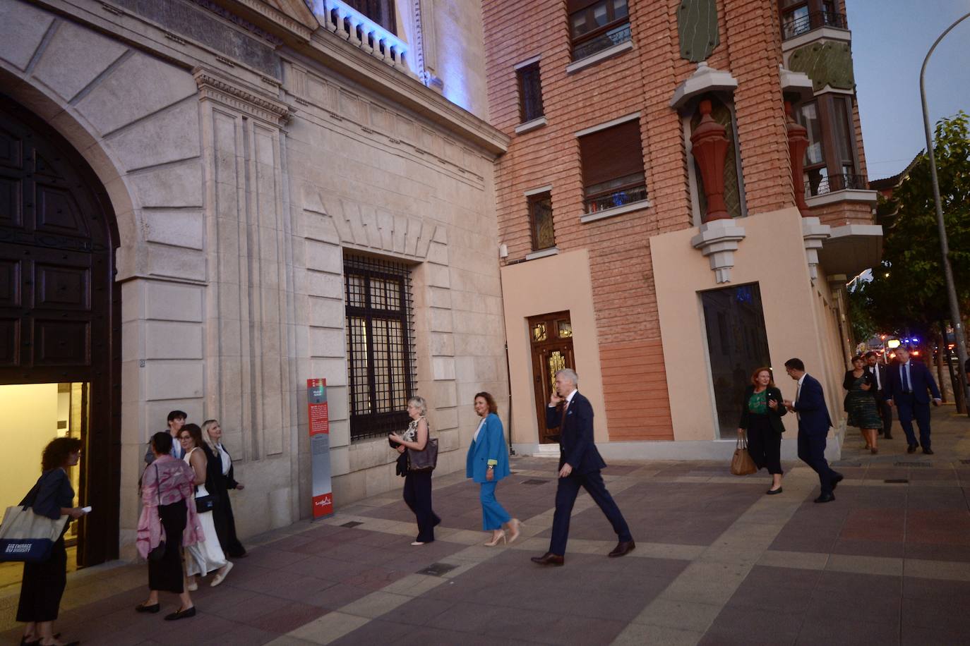 Las imágenes de la llegada de la comitiva de los países miembros de la UE a Murcia