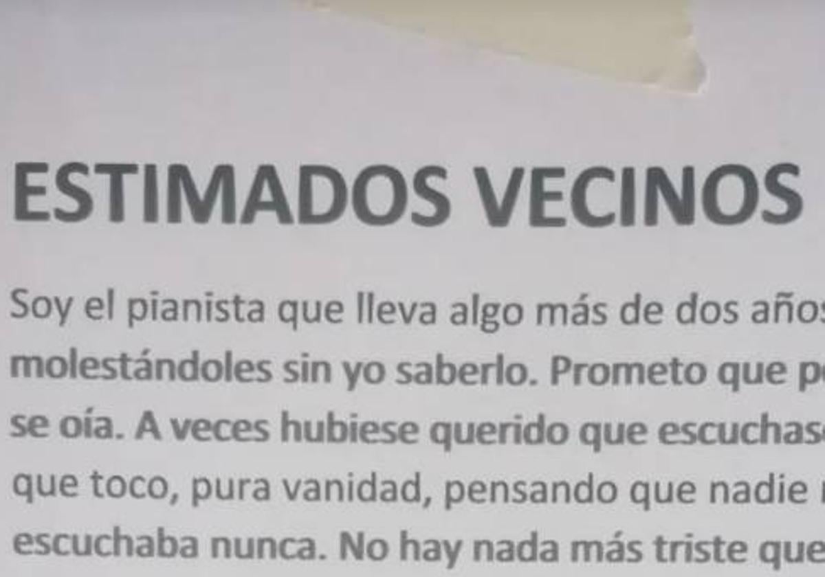 La nota que ha dejado un pianista a sus vecinos.