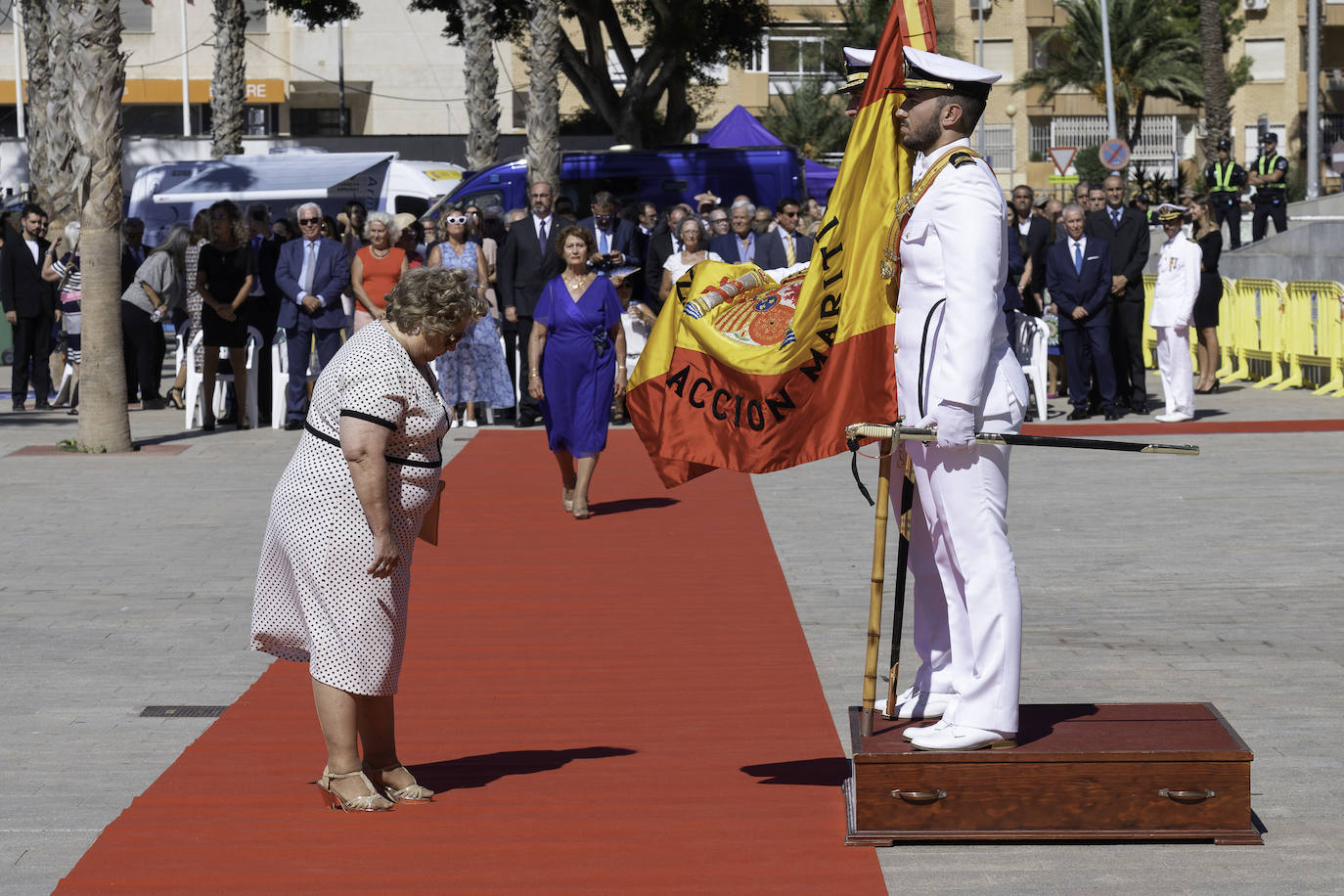 Las imágenes de la jura de bandera para civiles en Águilas