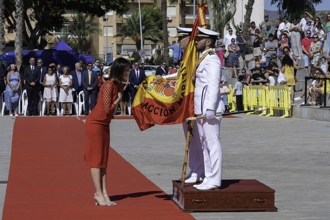 Las imágenes de la jura de bandera para civiles en Águilas