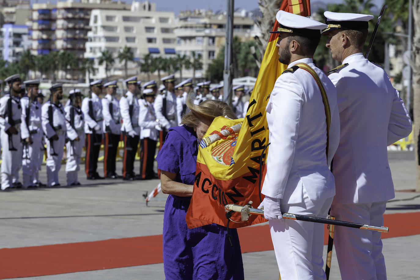 Las imágenes de la jura de bandera para civiles en Águilas
