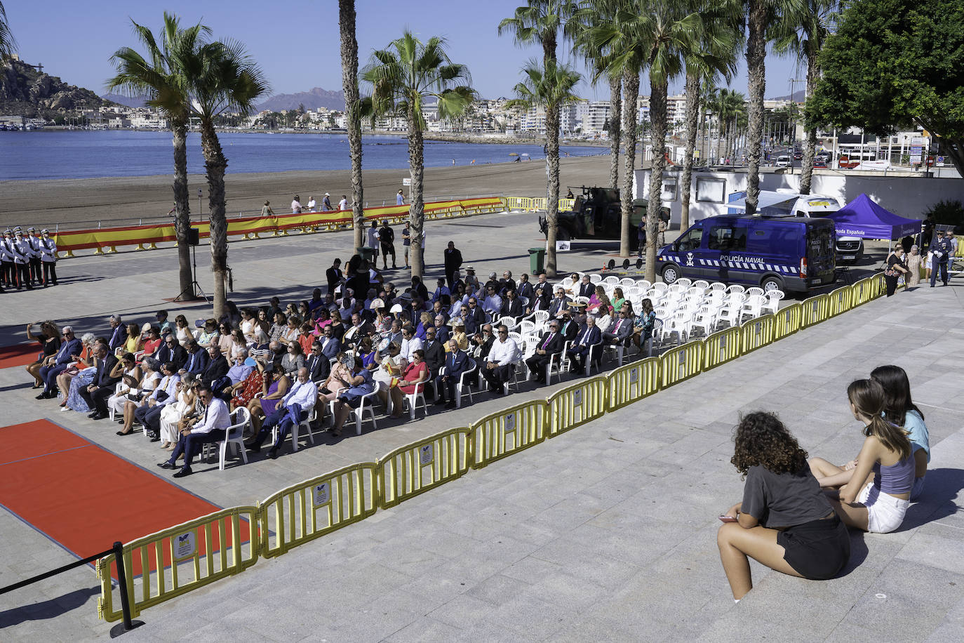 Las imágenes de la jura de bandera para civiles en Águilas