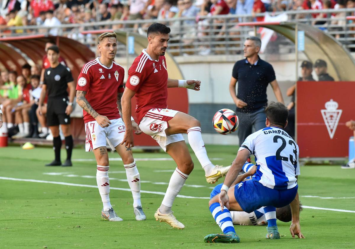 El empate del Real Murcia frente al Alcoyano, en imágenes