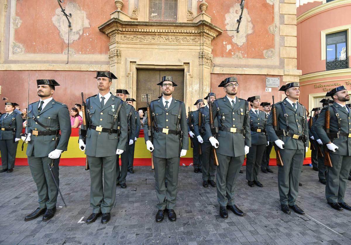 La Guardia Civil celebra la festividad de la Virgen del Pilar en Murcia