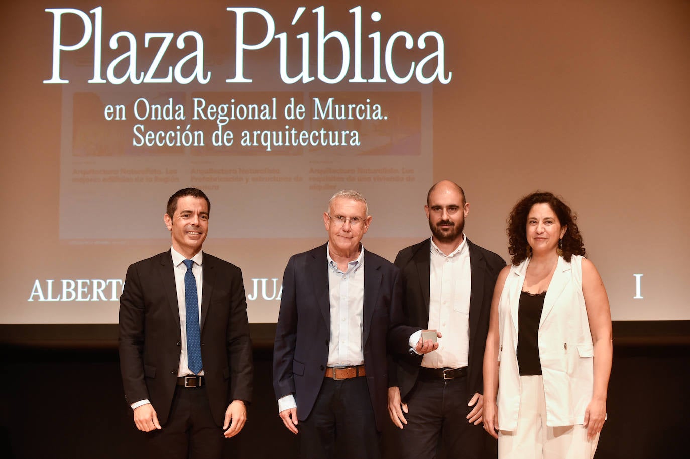 La entrega de galardones a los profesionales de la arquitectura, en imágenes