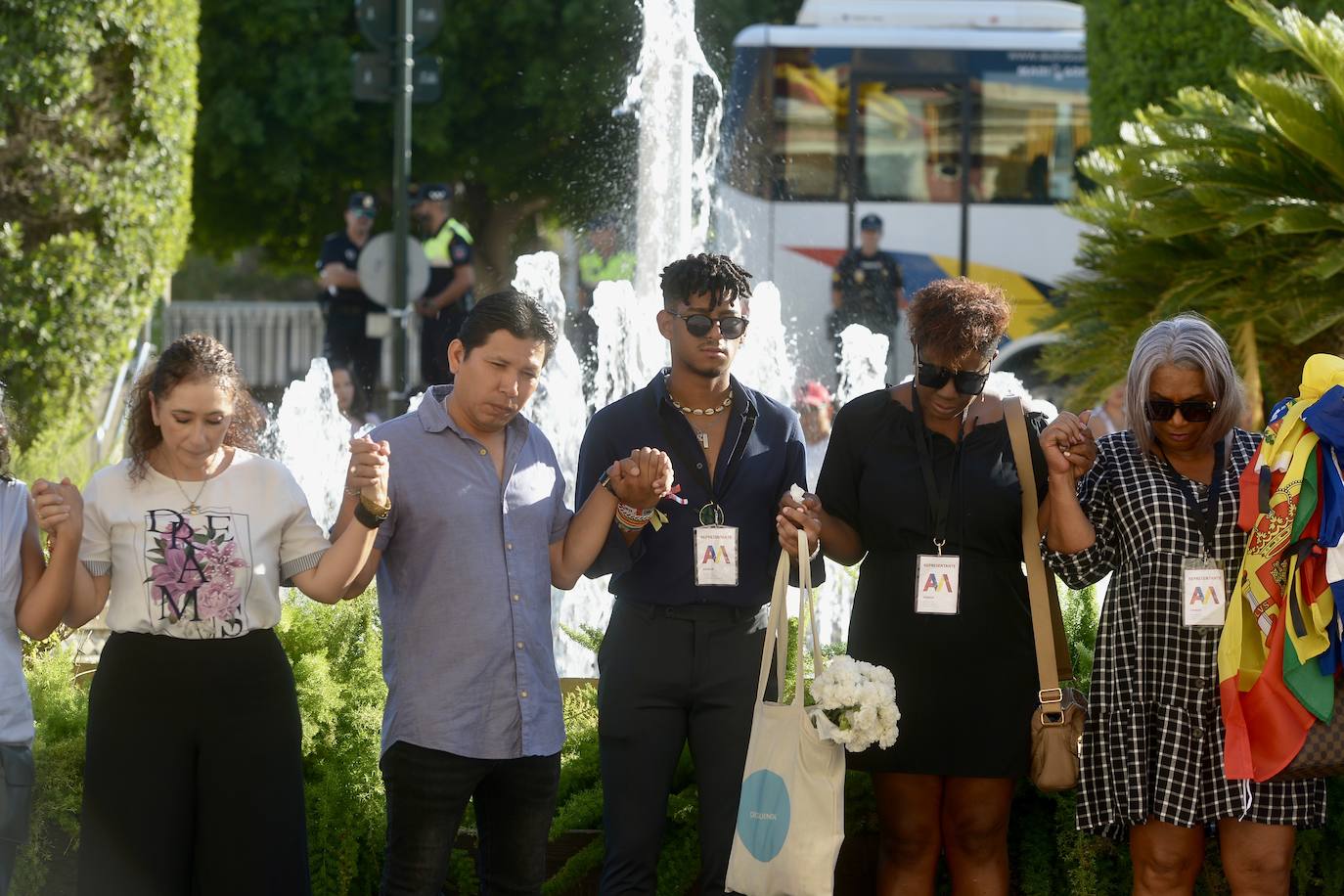 Las muestras de solidaridad y condolencia no cesan tras la tragedia de Las Atalayas