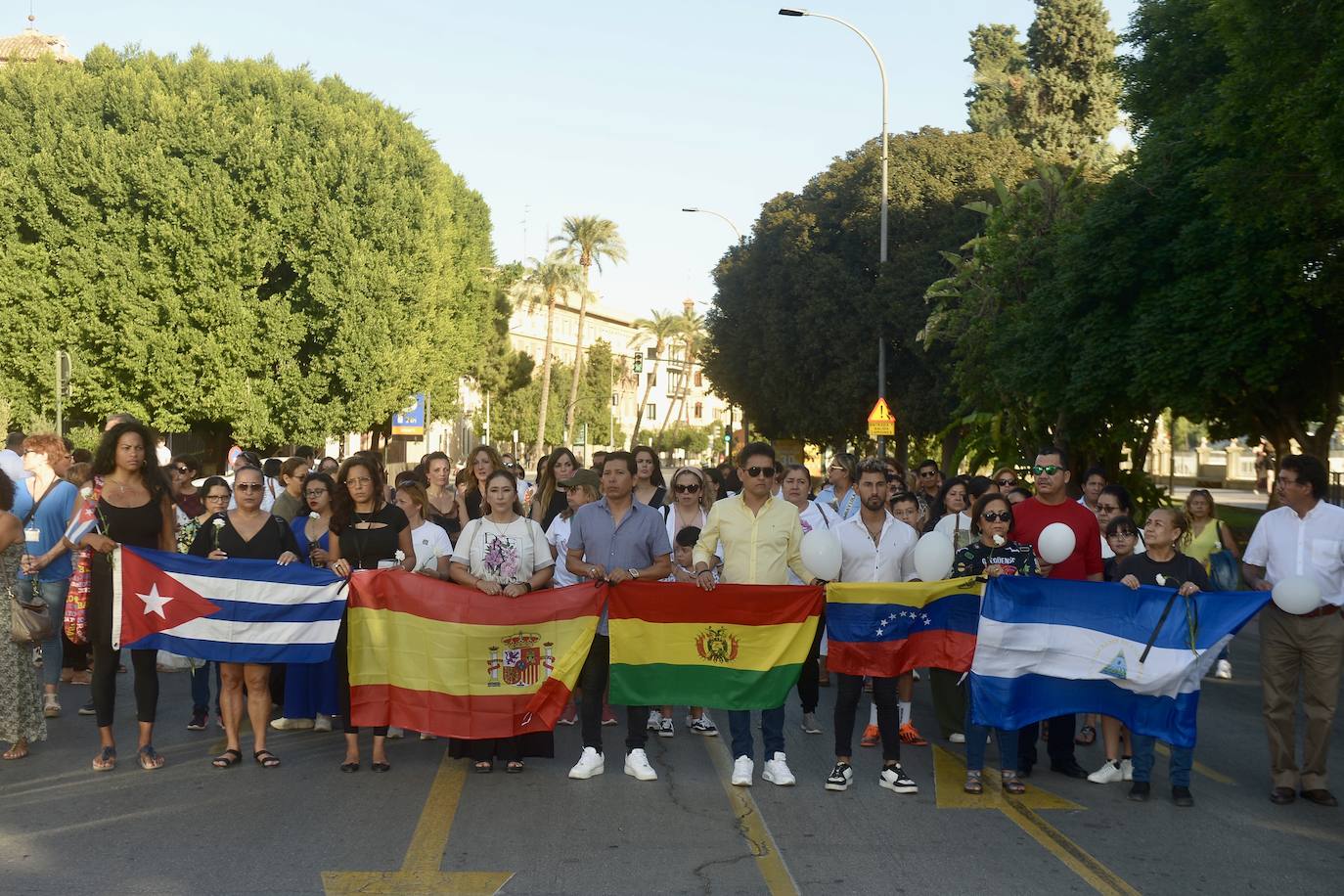 Las muestras de solidaridad y condolencia no cesan tras la tragedia de Las Atalayas