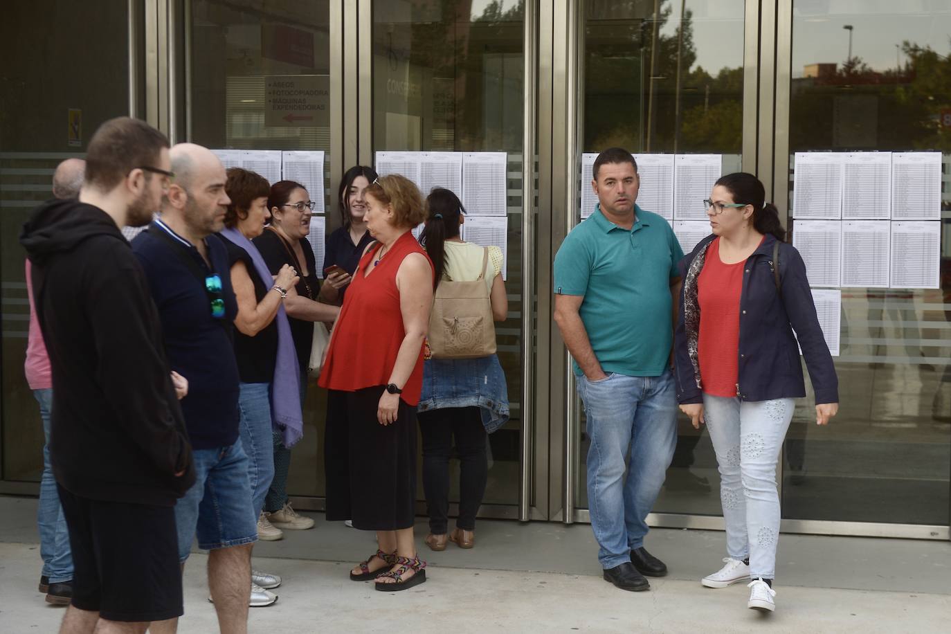 En imágenes: El Campus de Espinardo acoge el examen de Técnico Auxiliar no Sanitario