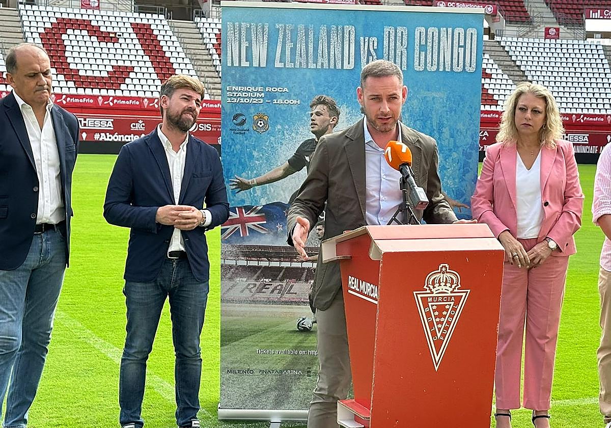 La selección sub-21 de Ucrania jugará como local dos partidos oficiales en el Enrique Roca