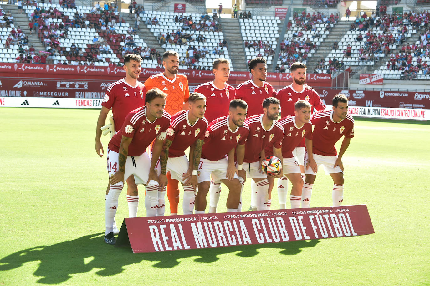 La victoria del Real Murcia frente al Algeciras, en imágenes