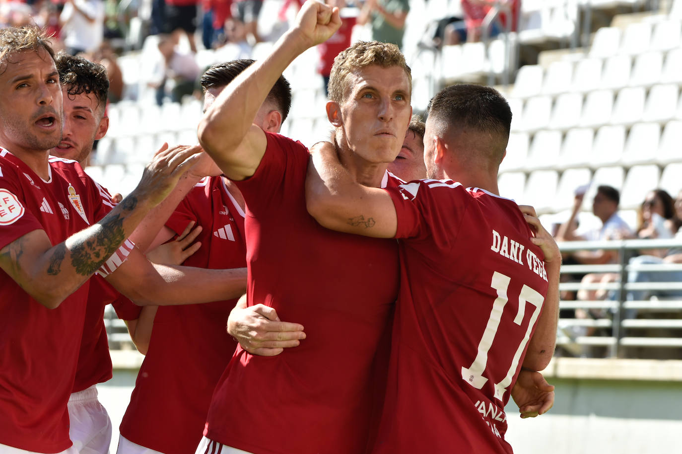 La victoria del Real Murcia frente al Algeciras, en imágenes
