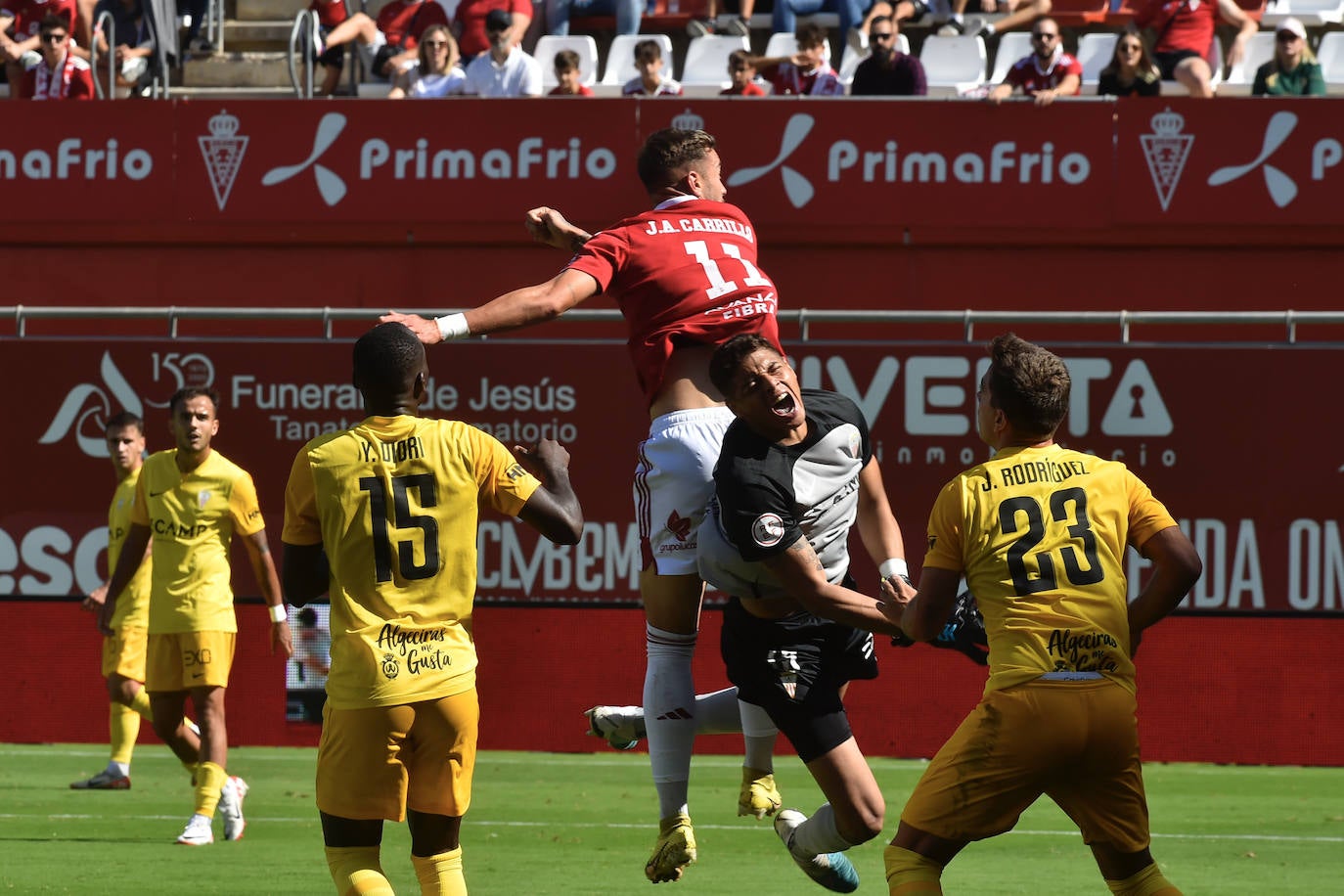 La victoria del Real Murcia frente al Algeciras, en imágenes