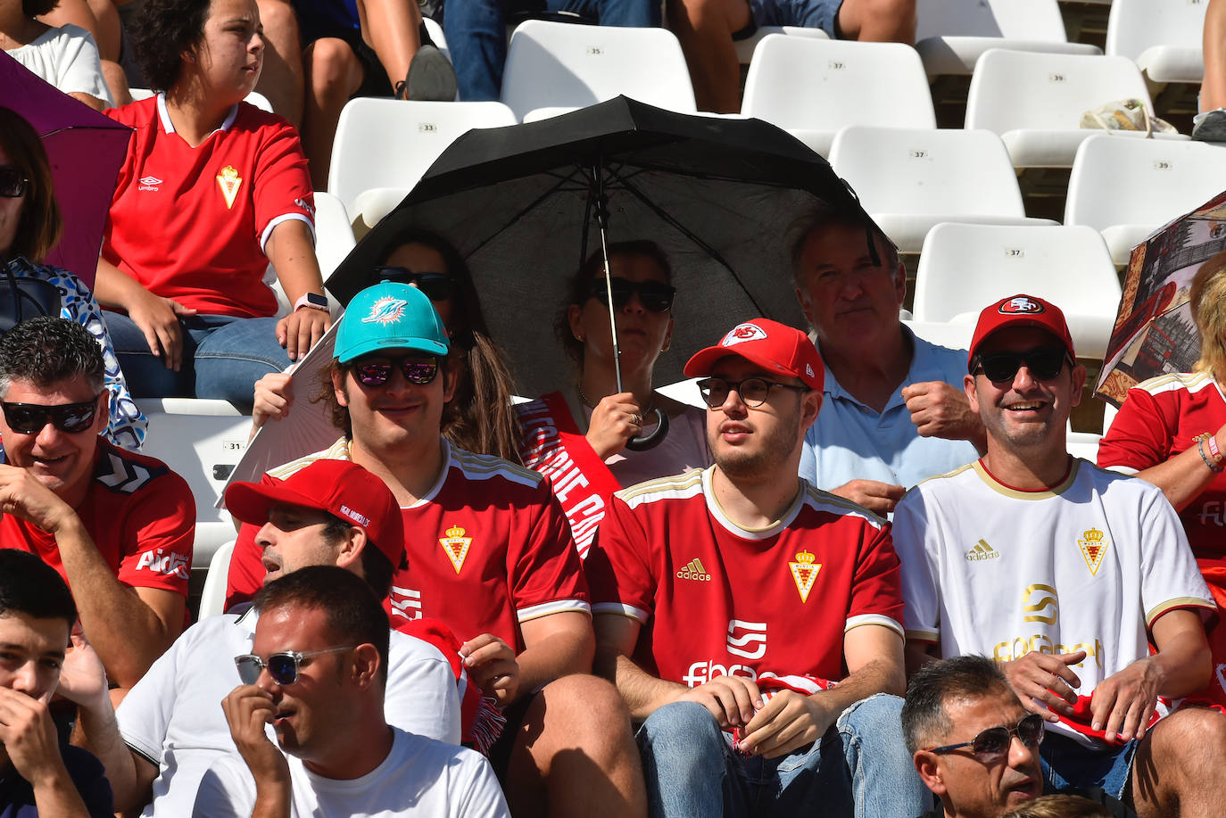 La victoria del Real Murcia frente al Algeciras, en imágenes