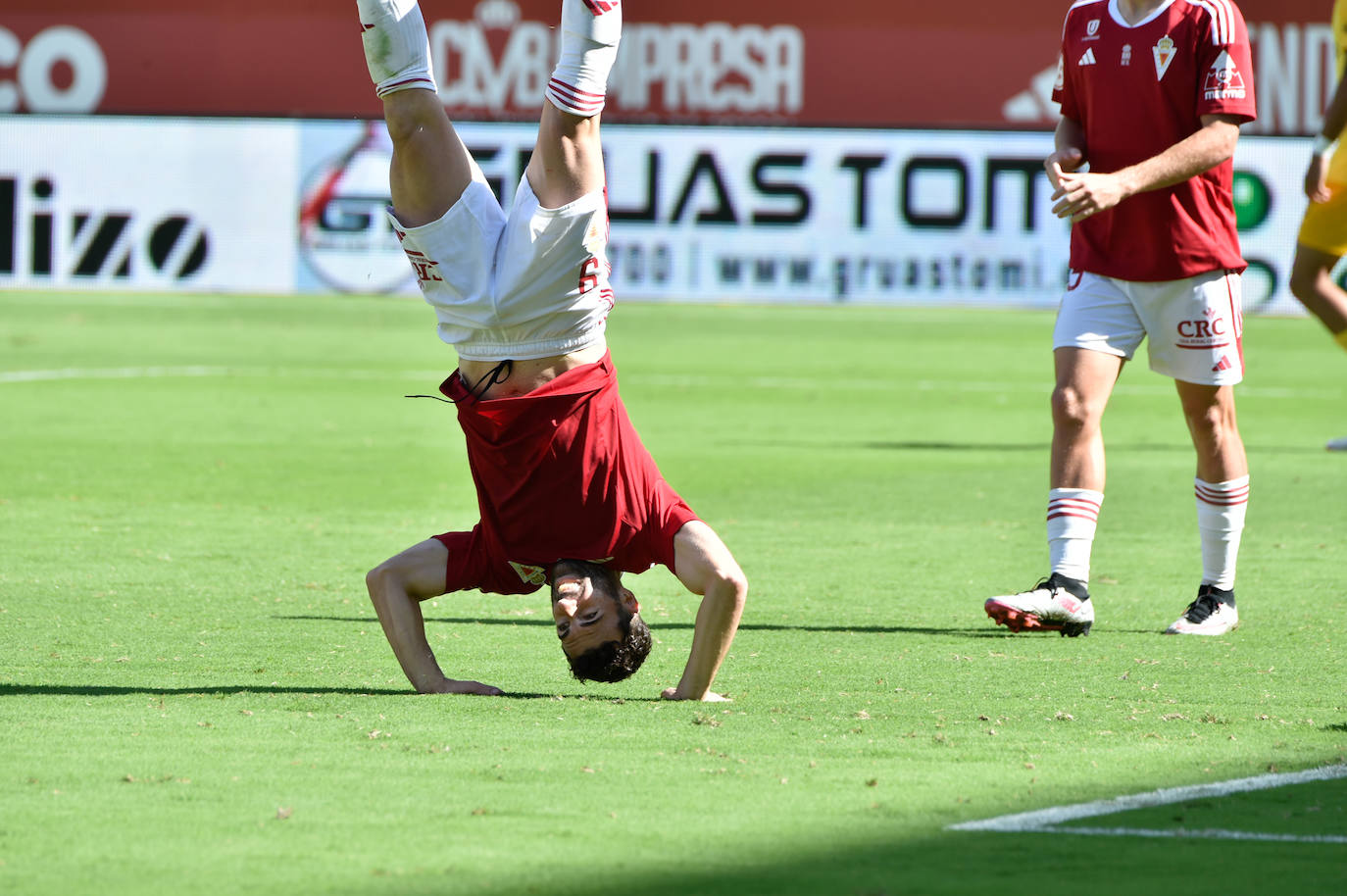 La victoria del Real Murcia frente al Algeciras, en imágenes
