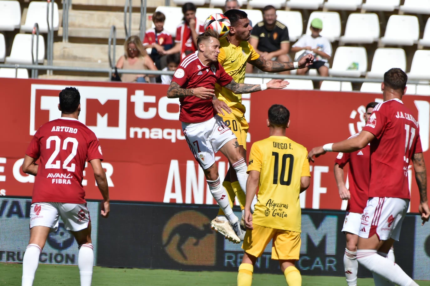 La victoria del Real Murcia frente al Algeciras, en imágenes