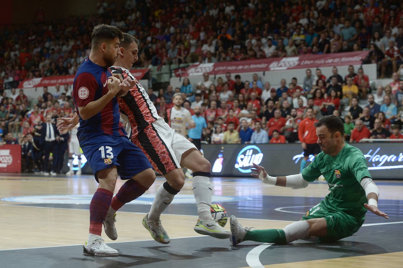 Las imágenes del partido ElPozo-Barça (2-4)