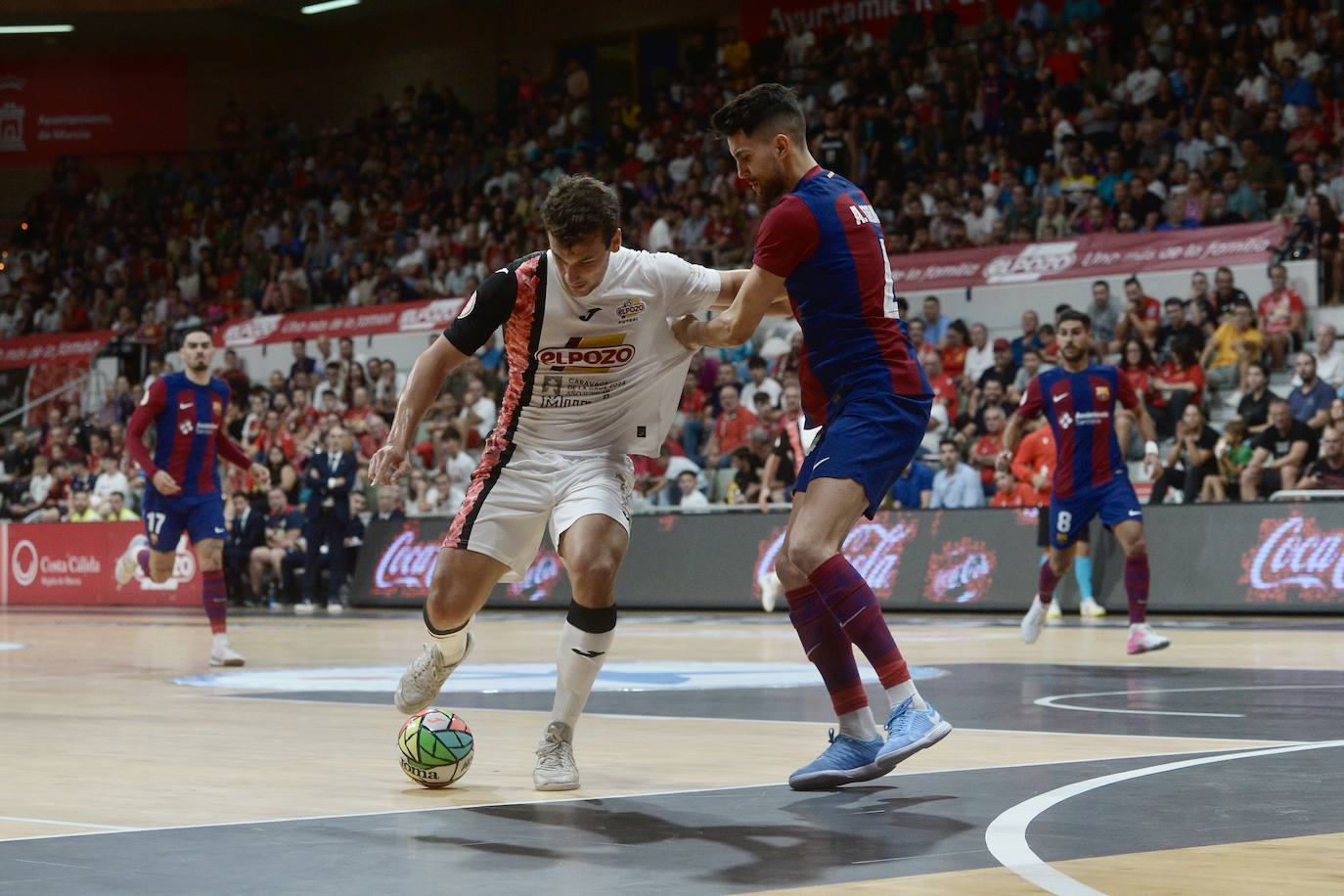 Las imágenes del partido ElPozo-Barça (2-4)