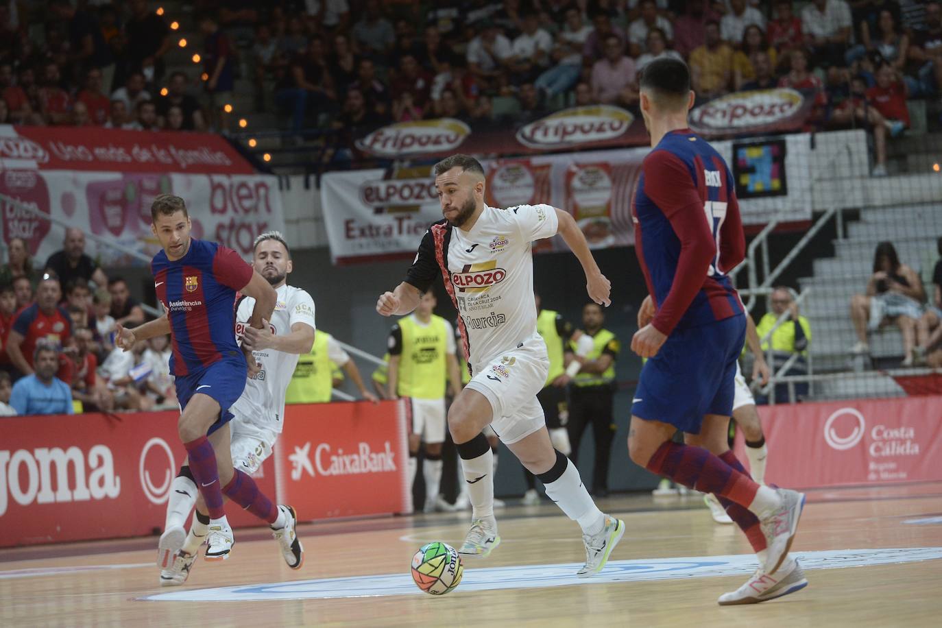 Las imágenes del partido ElPozo-Barça (2-4)