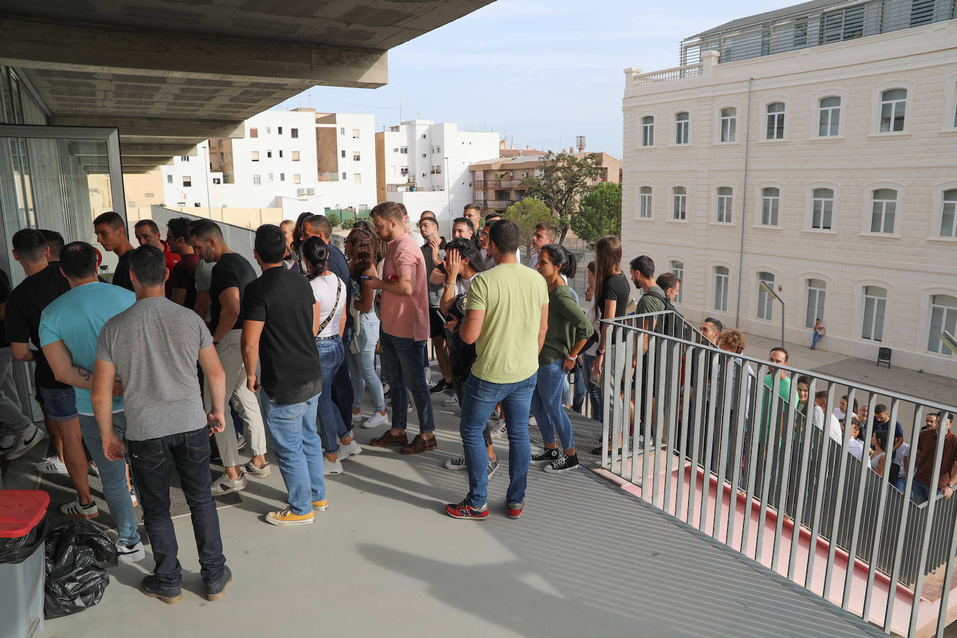 Las imágenes de las oposiciones a agente de la Policía Local de Lorca