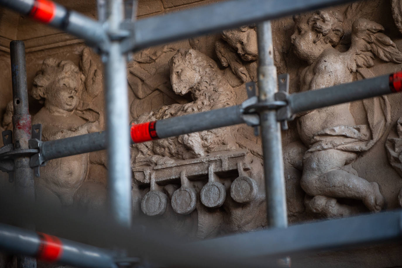 Las obras de restauración de la fachada de la Catedral de Murcia